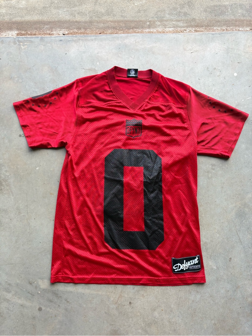 Red Men's Mesh Jersey Shirt with Black '0' Graphic by